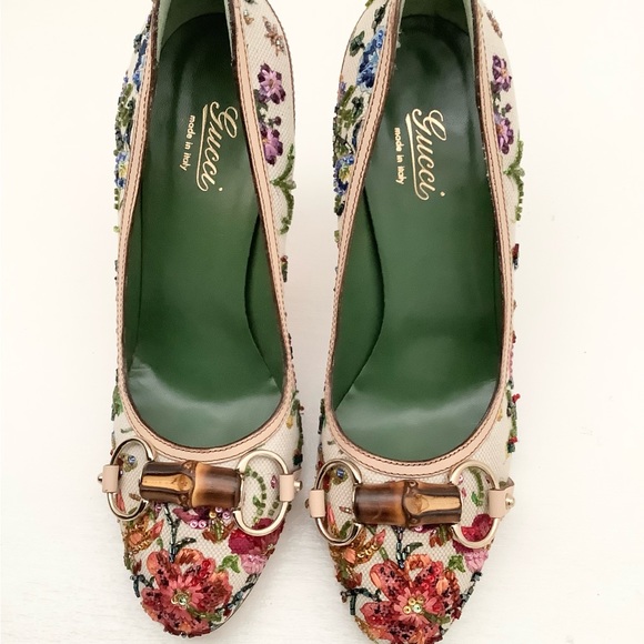 RARE GUCCI HORSE BIT BEADED EMBELLISHED HEELS - Picture 1 of 7